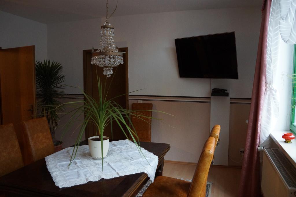 Ferienwohnung Regina Mühlhausen Dış mekan fotoğraf
